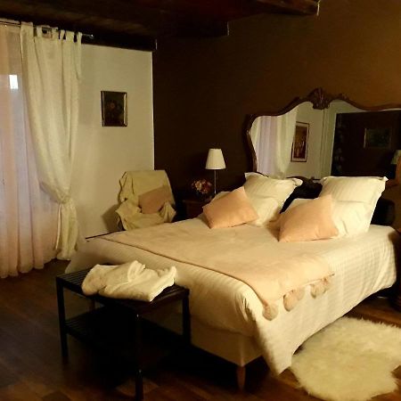 Bed And Breakfast "Le Moulin A Grains" Menil-la-Horgne Экстерьер фото