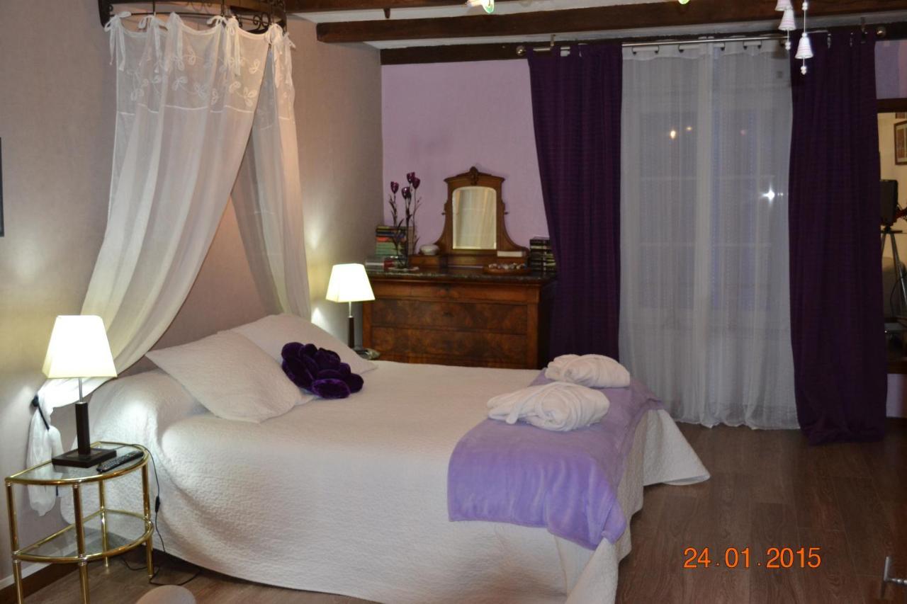 Bed And Breakfast "Le Moulin A Grains" Menil-la-Horgne Экстерьер фото